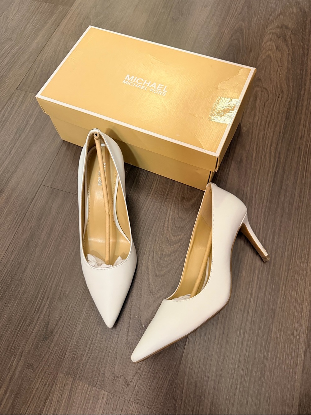 Michael Kors Cream Pointed-Toe Leather High Heels
